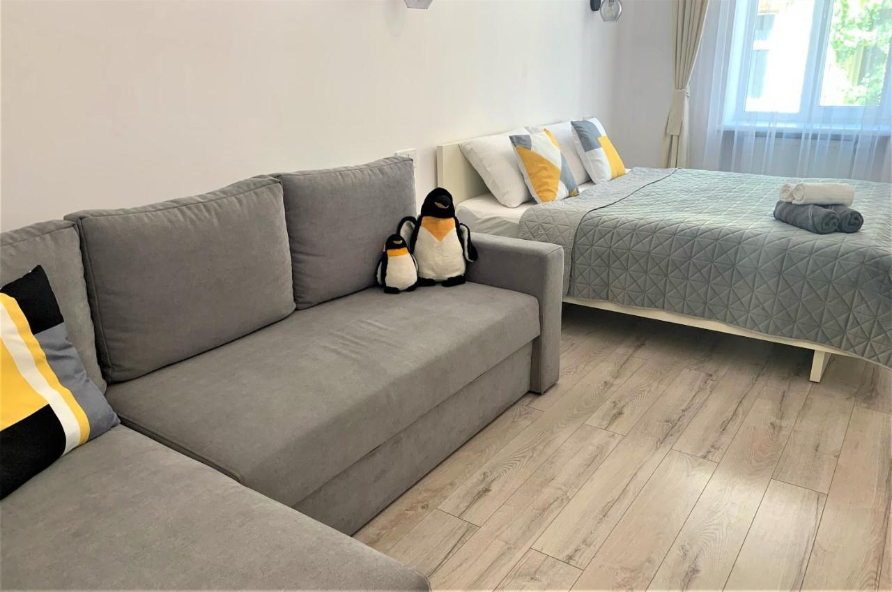 לבוב Iris Apartment On Popovich מראה חיצוני תמונה